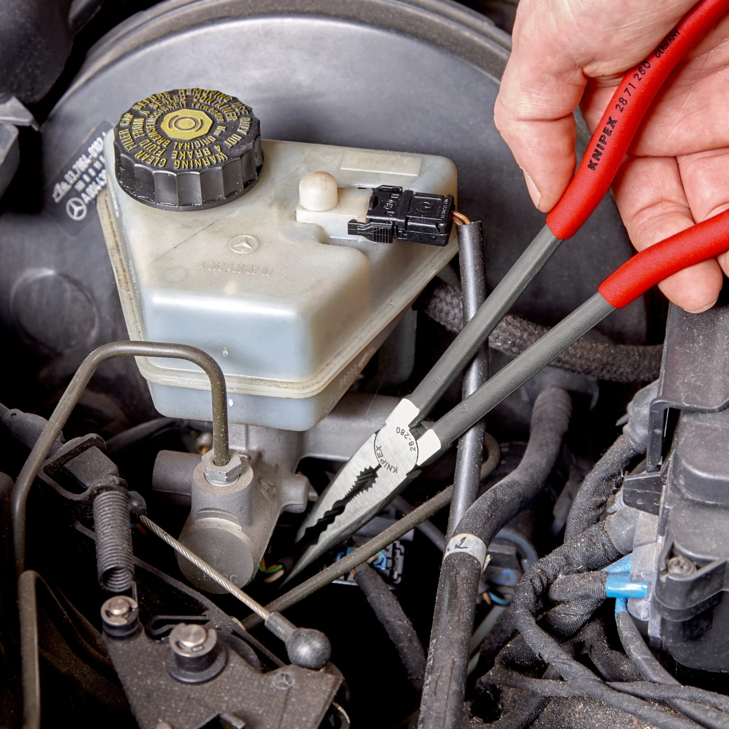 Knipex 28 71 280 Long Reach Needle-Nose Pliers 280mm - Image 2